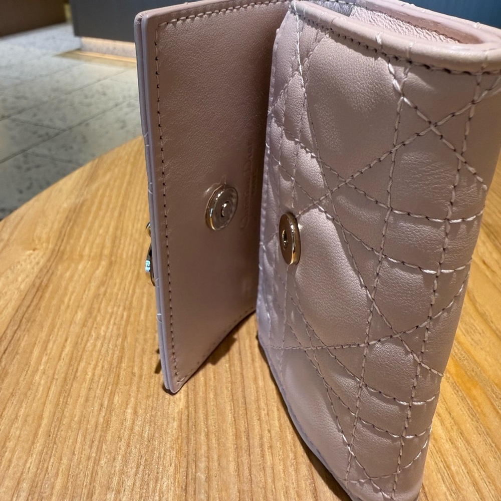 Dior Wallet - Picture 8 of 9